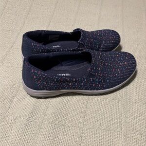 Skechers Navy tweed like Slip-On Shoes, Size 7